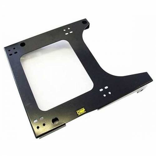 Fixation de siège spécifique OMP coté Passager FIAT Grande Punto