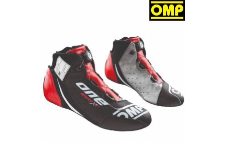 Bottines FIA Cuir OMP One Evo X R rouge/gris